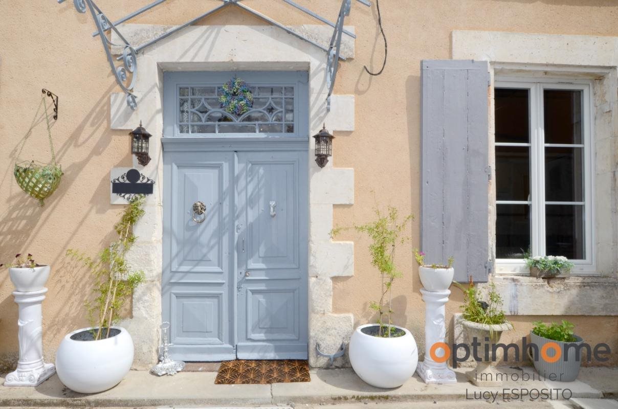 Maison à vendre, 262m², Confolens