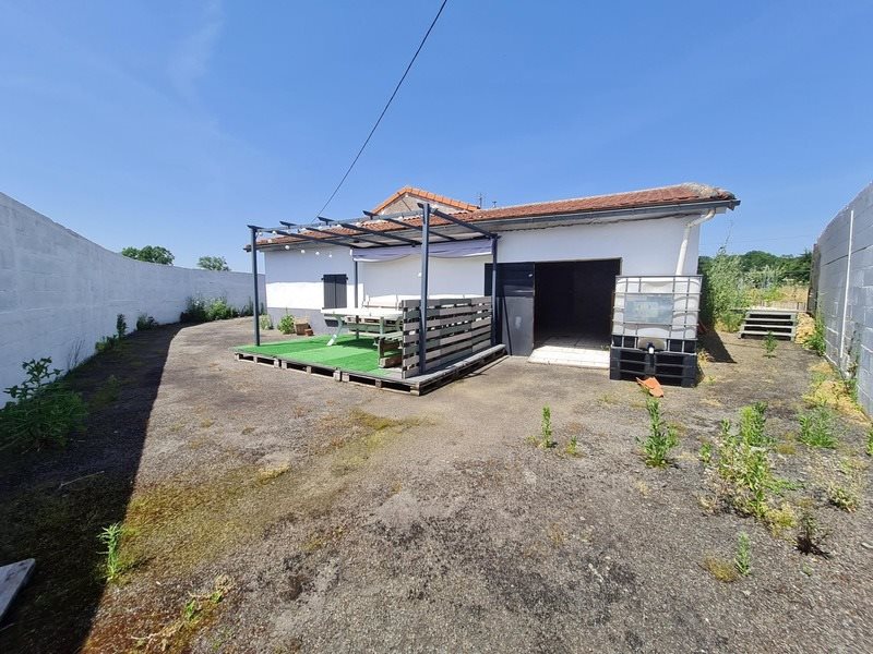 Maison à vendre, 68m², Saint-Laurent-de-Céris