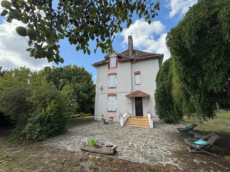 Maison à vendre, 220m², Cuzion