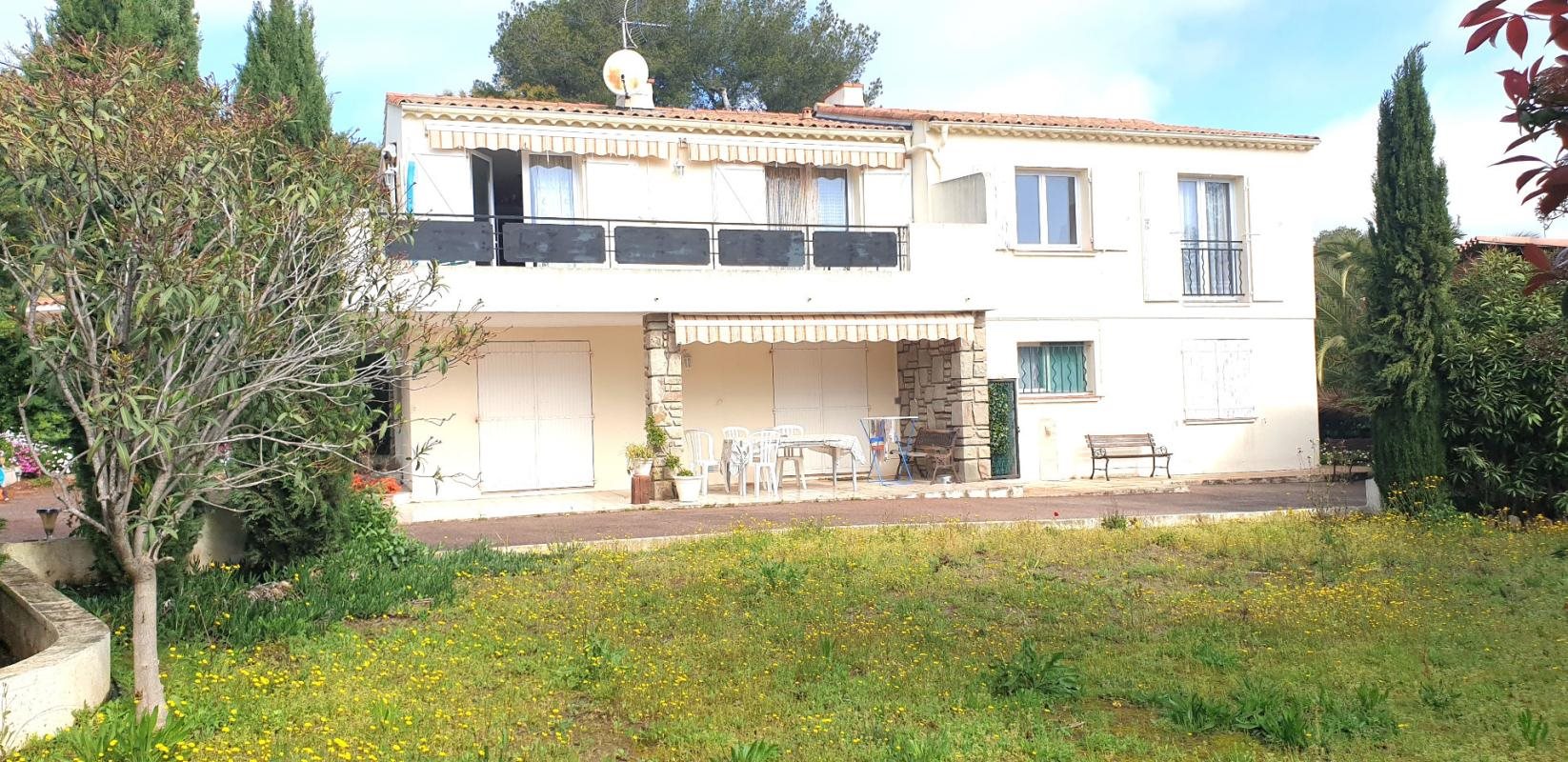 Maison à vendre, 155m², Saint-Raphaël