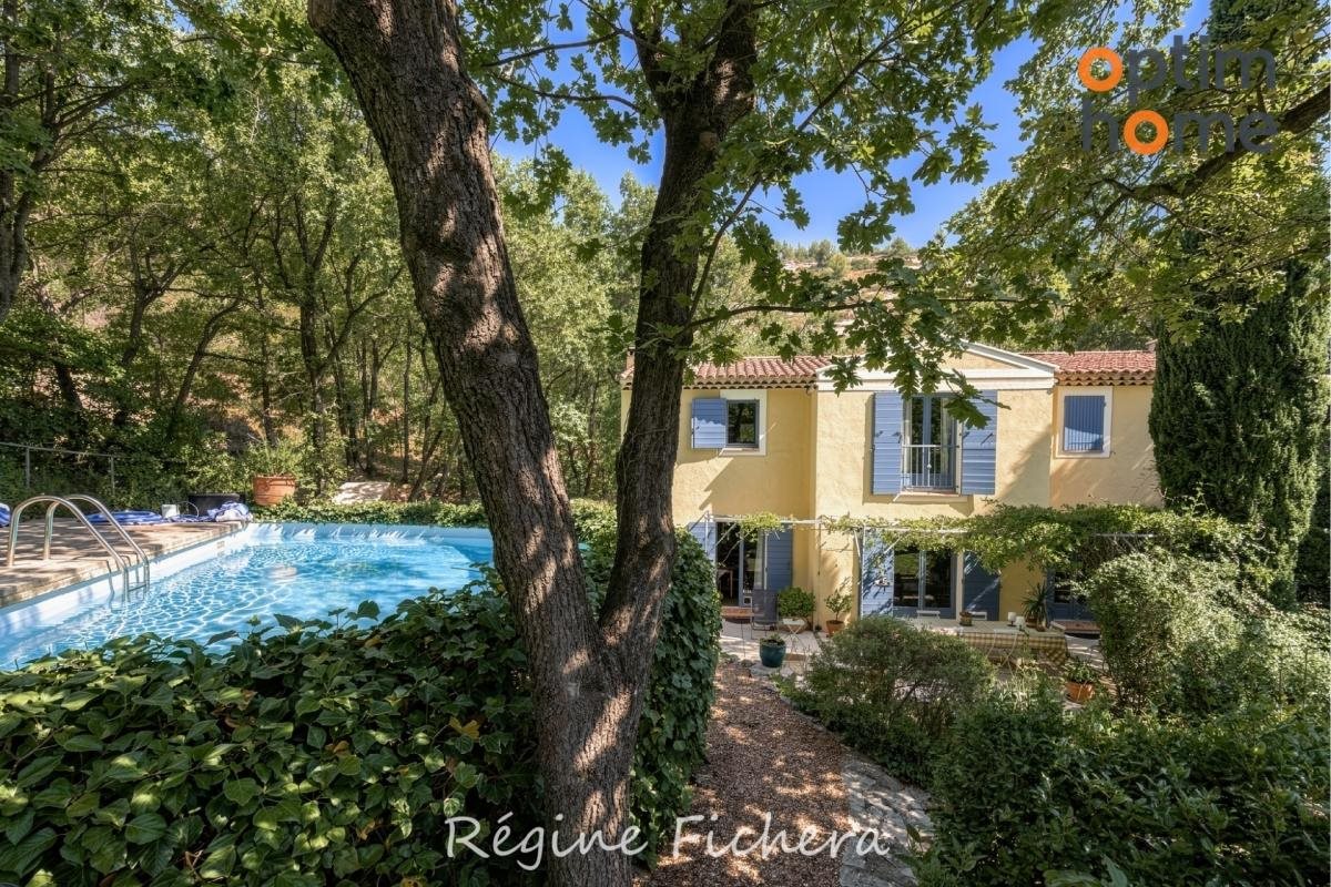 Maison à vendre, 140m², Puyloubier