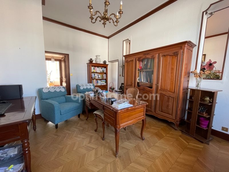 Appartement à vendre, 128m², Saint-Yrieix-la-Perche