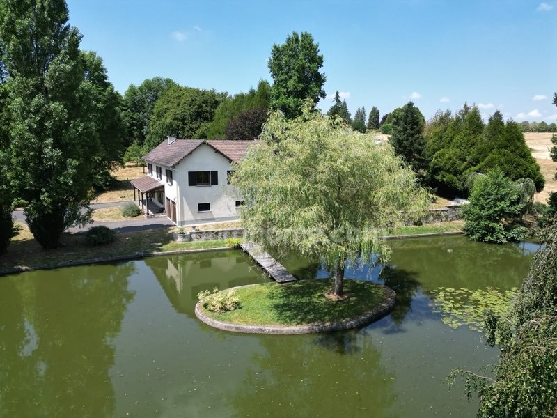 Maison à vendre, 130m², Arnac-la-Poste