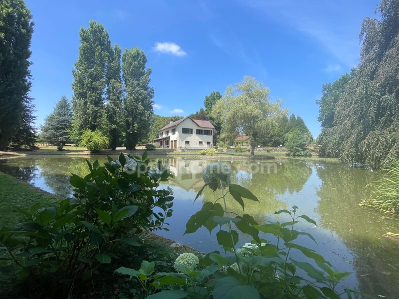 Maison à vendre, 130m², Arnac-la-Poste