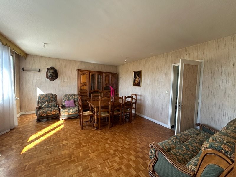 Maison à vendre, 81m², Châteauponsac