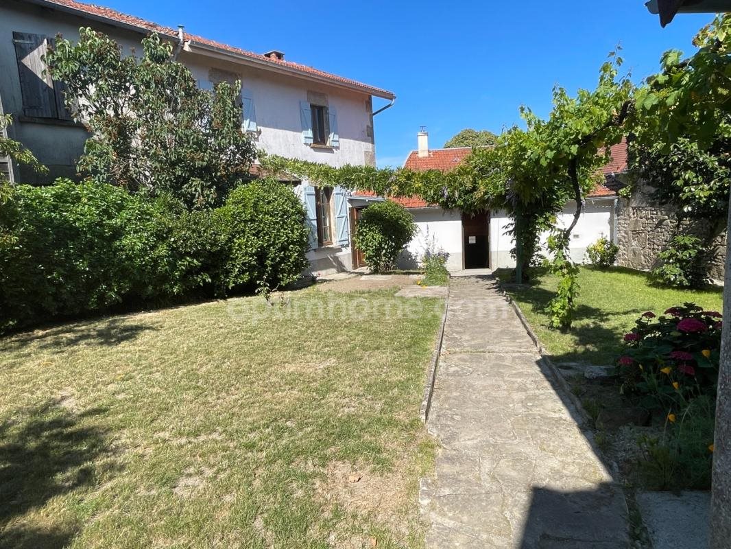 Maison à vendre, 82m², Châteauponsac