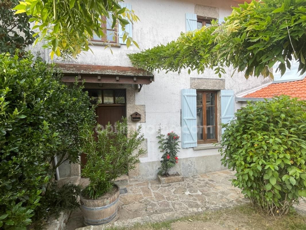 Maison à vendre, 82m², Châteauponsac