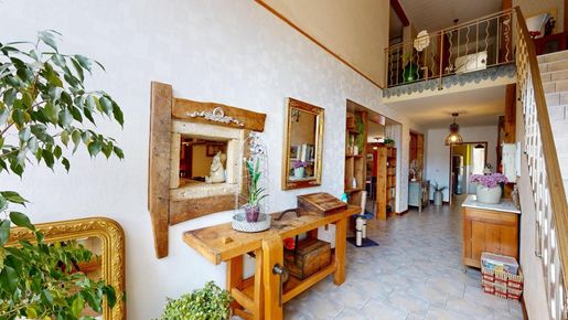 Maison 11 pièces 352 m² · à Ville-au-Montois · 352 m² · 390 000 €