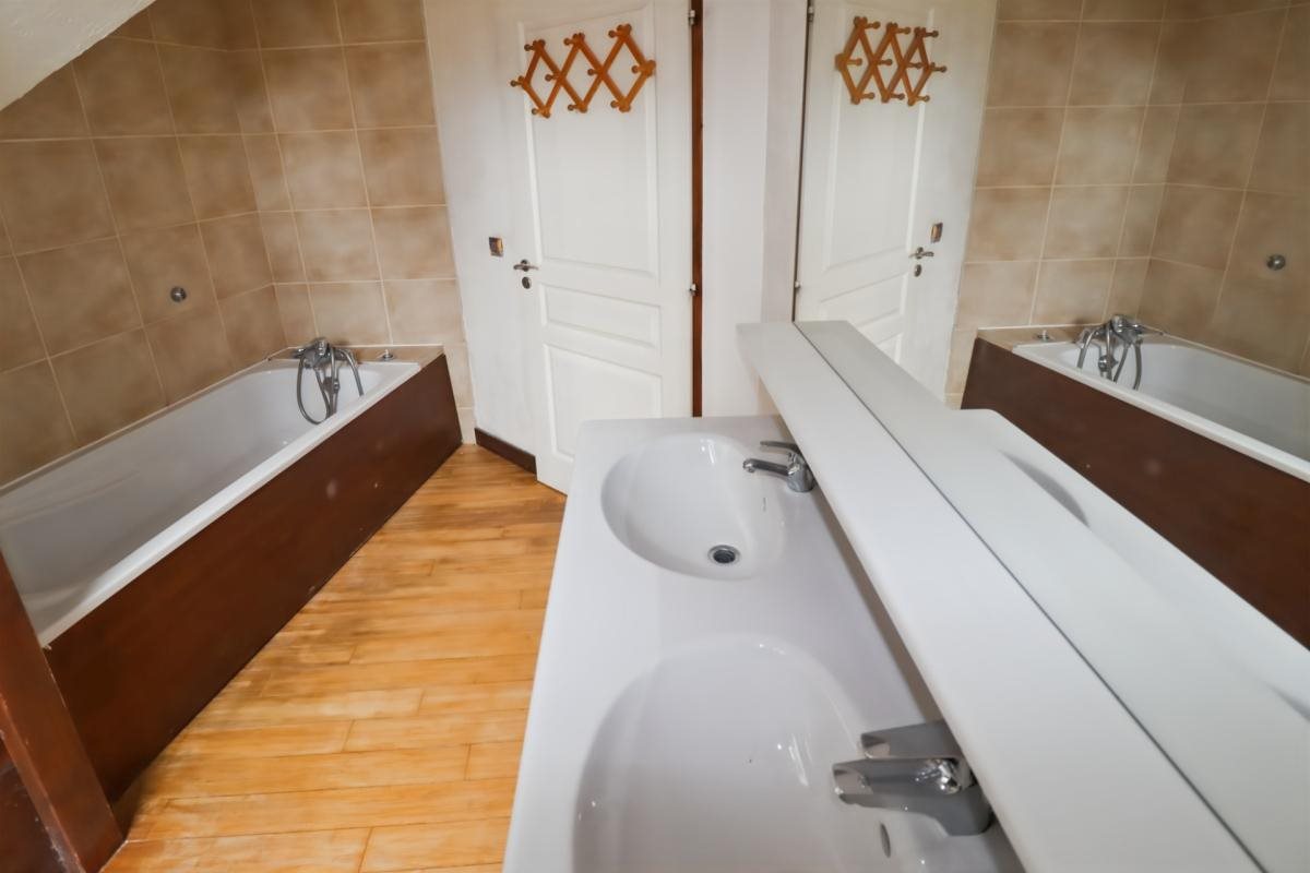 Appartement à vendre, 41m², Saint-Etienne-de-Saint-Geoirs