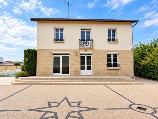 Maison 7 pièces 198 m² · à Montier-en-Der · 198 m² · 312 000 €