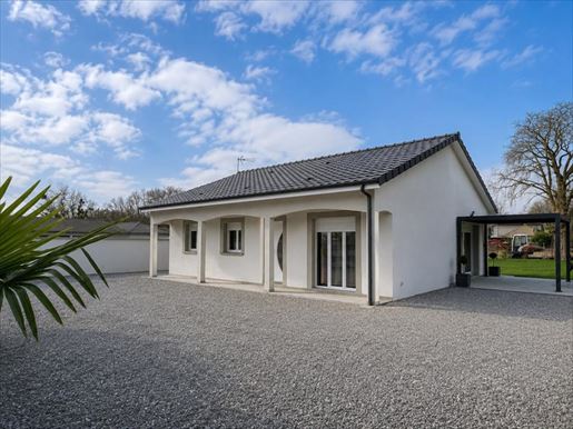 Maison 5 pièces 92 m² · à Vitry-le-François · 92 m² · 228 000 €