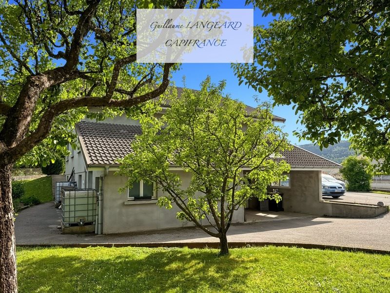Maison à vendre, 163m², Groissiat