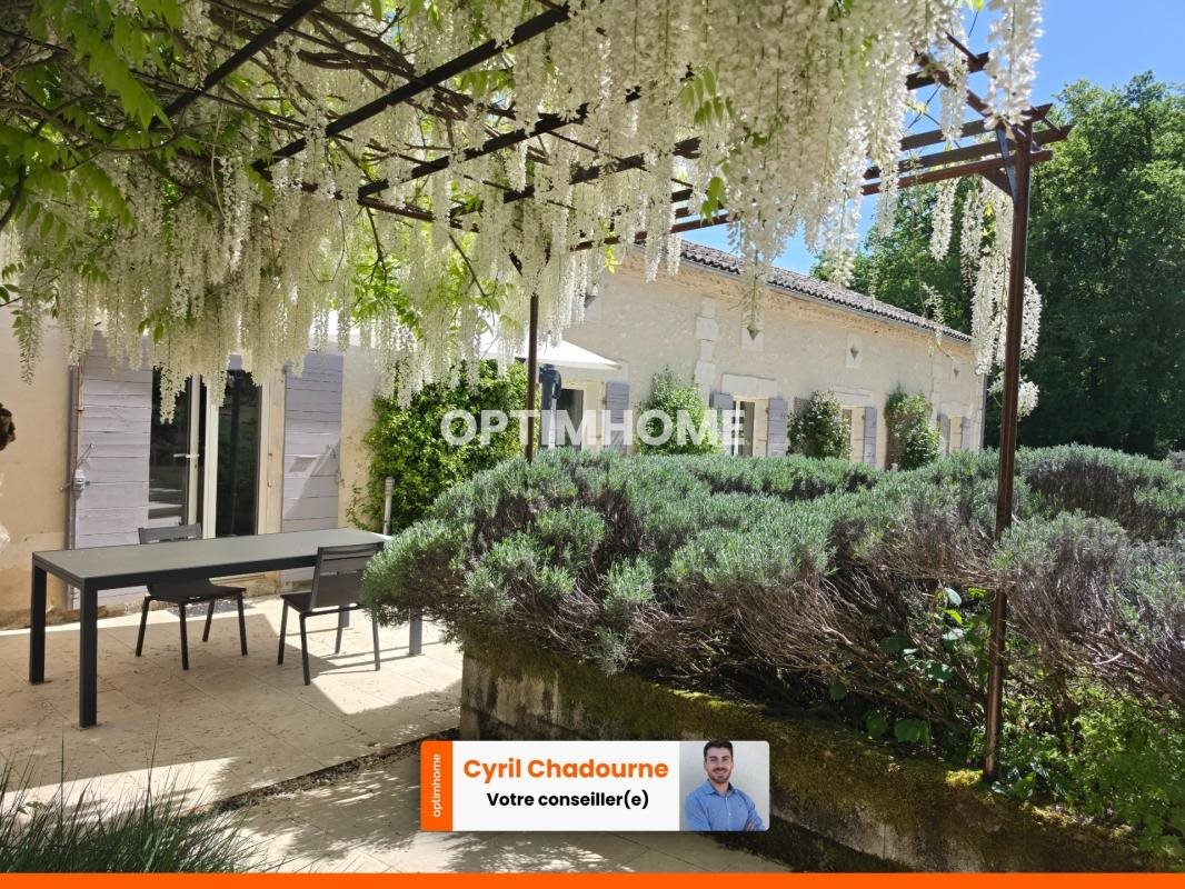 Maison à vendre, 225m², Douville
