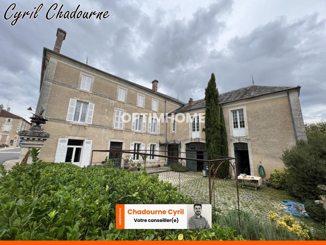 Maison à vendre, 386m², Javerlhac-et-la-Chapelle-Saint-Robert