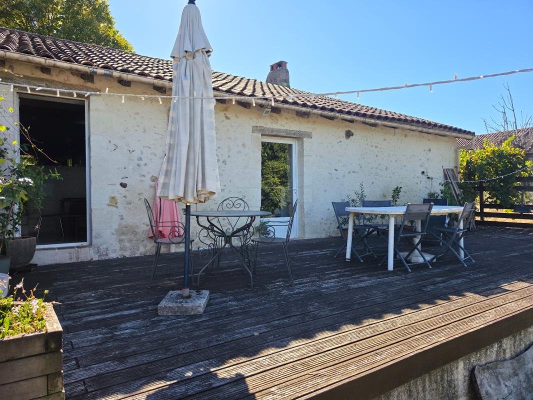 Maison à vendre, 257m², Saint-Sulpice-de-Roumagnac