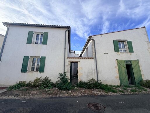 Immeuble 3 pièces 232 m² · à Saint-Martin-de-Ré · 232 m² · 800 000 €