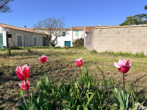 Maison 4 pièces 99 m² · au Bois-Plage-en-Ré · 99 m² · 1 050 000 €