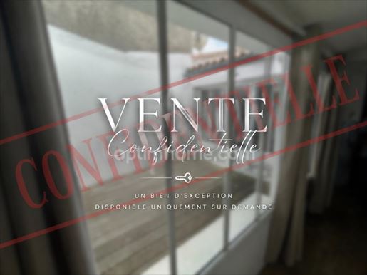 12 pièces 423 m² · à La Flotte · 423 m² · 1 474 000 €