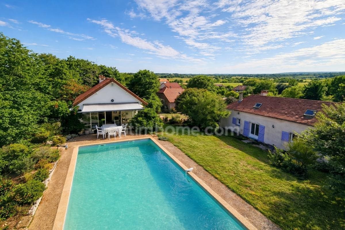 Maison à vendre, 153m², Espinasse-Vozelle