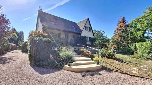 Maison 7 pièces 162 m² · à Serbannes · 162 m² · 379 000 €