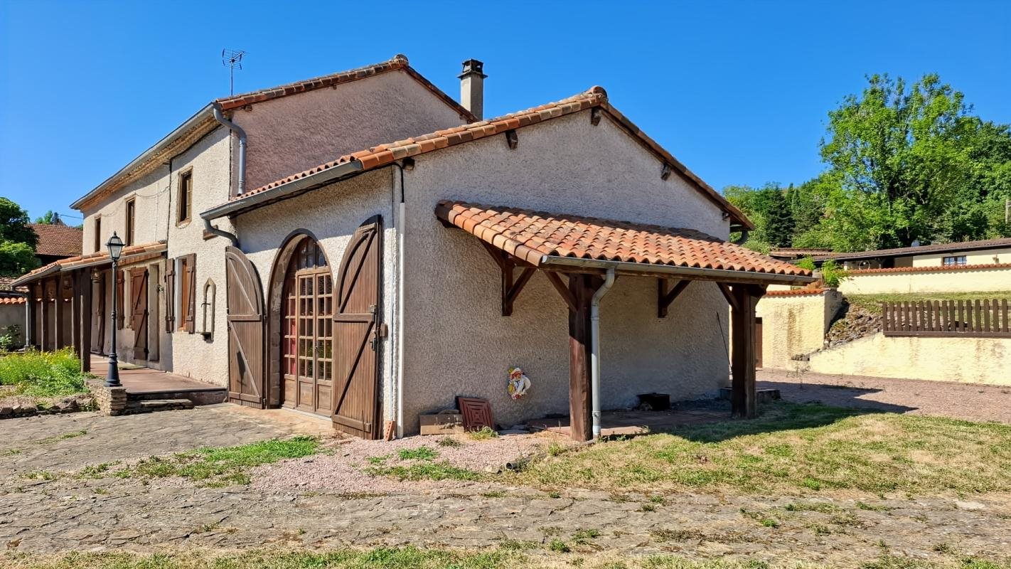 Maison à vendre, 140m², Saint-Priest-Bramefant