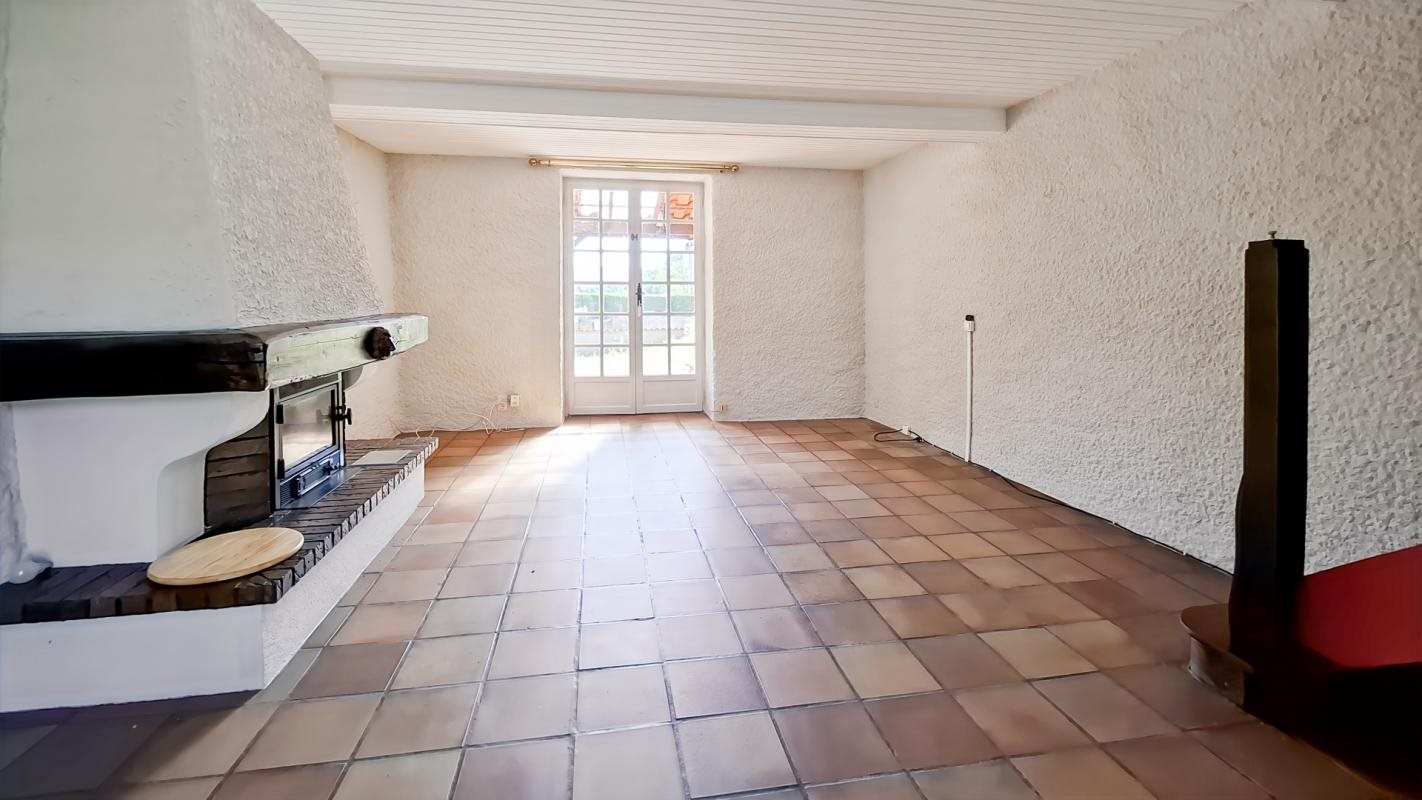 Maison à vendre, 140m², Saint-Priest-Bramefant