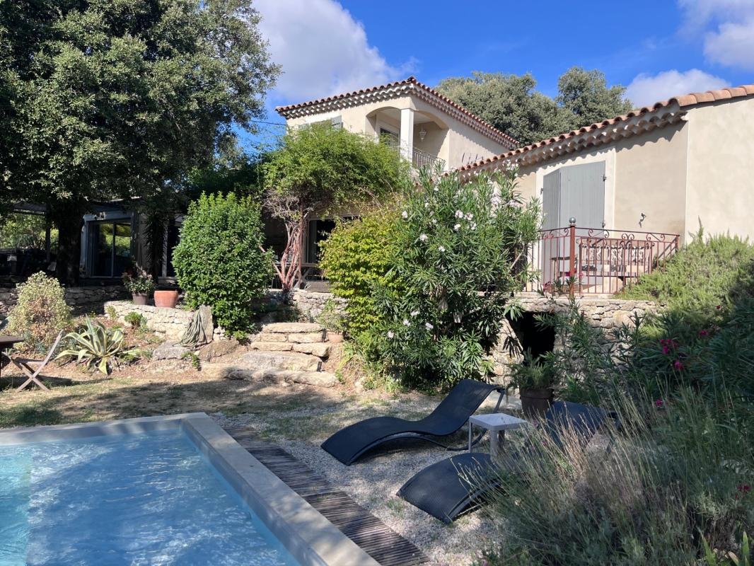 Maison à vendre, 192m², Saint-Restitut