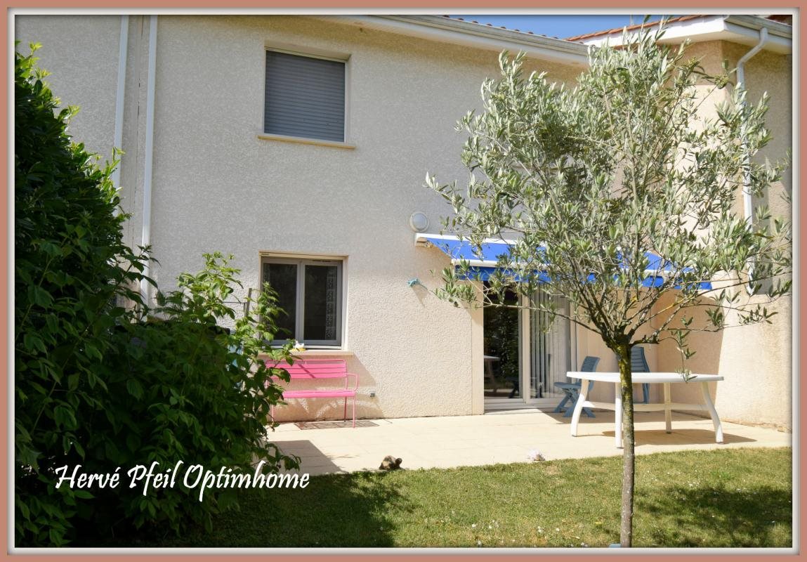 Maison à vendre, 93m², Brézins