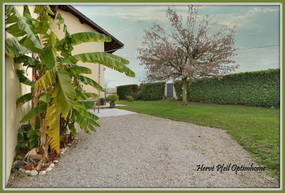 Maison à vendre, 135m², Brézins