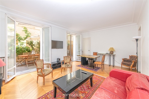 Appartement 4 pièces 70 m² · à Paris 7ème · 70 m² · 999 000 €