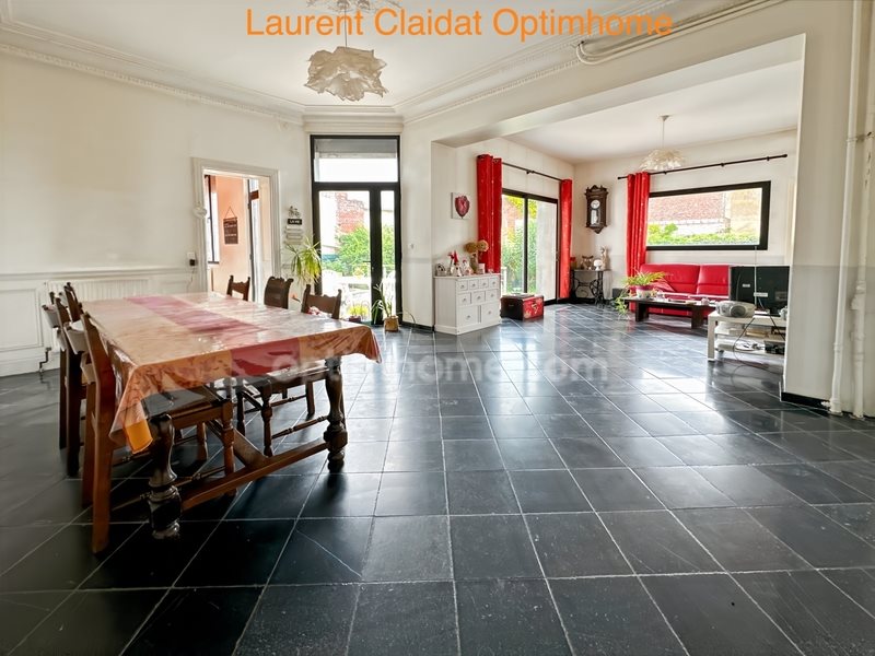 Maison à vendre, 287m², Saint-Quentin
