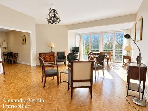 Appartement 4 pièces 96 m² · à Saint-Germain-en-Laye · 96 m² · 790 000 €