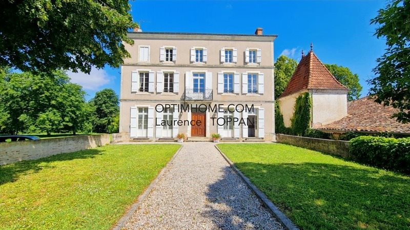 Maison à vendre, 437m², Sainte-Livrade-sur-Lot