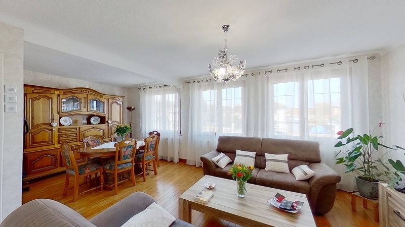 Maison à vendre, 107m², Stenay