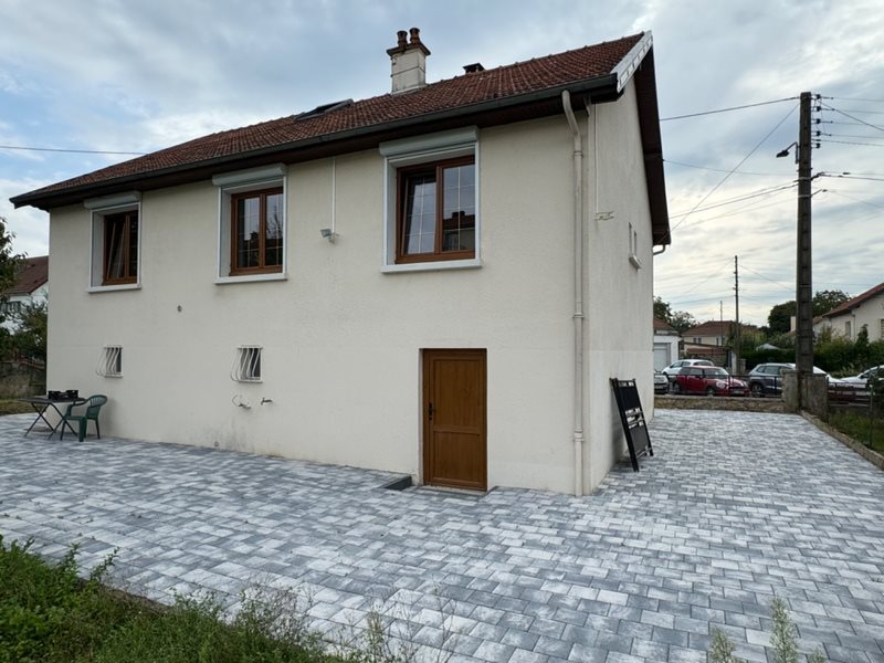 Maison à vendre, 107m², Stenay