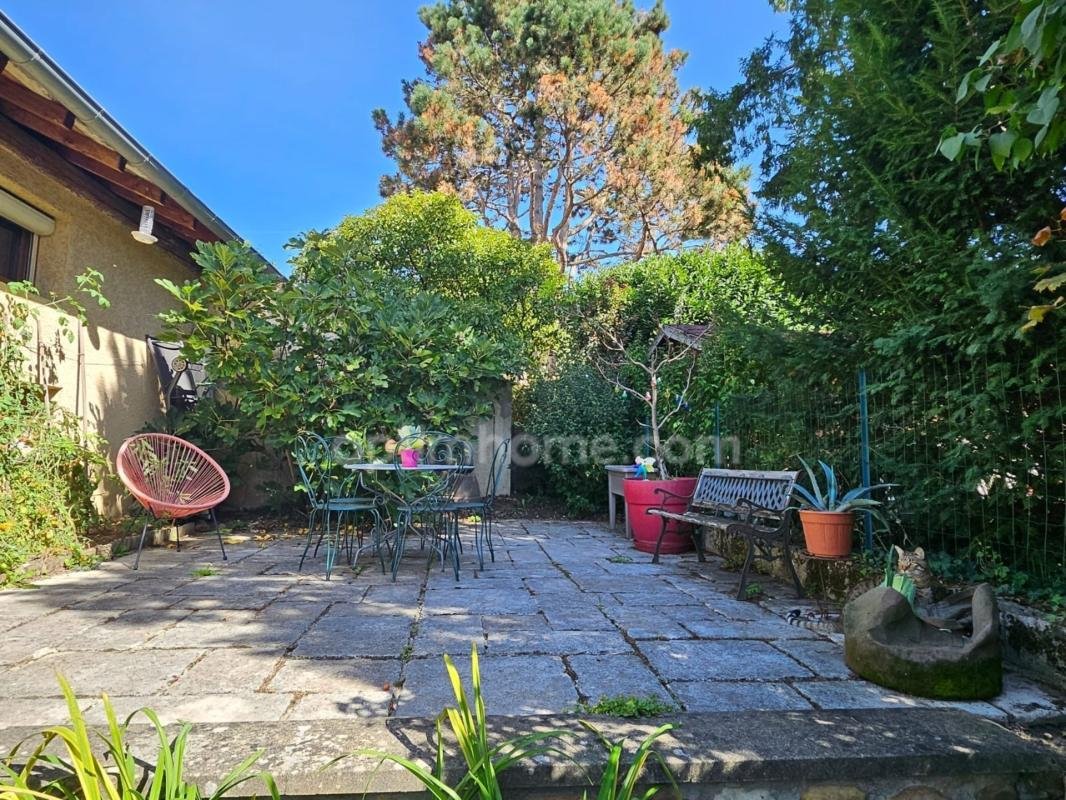 Maison à vendre, 130m², Montanay