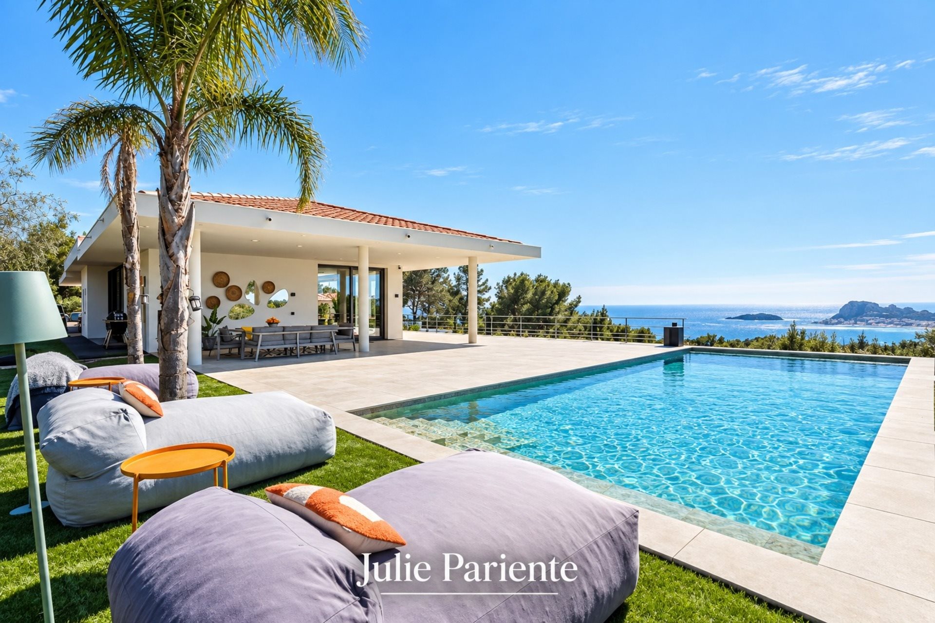Maison à vendre, 335m², Ceyreste