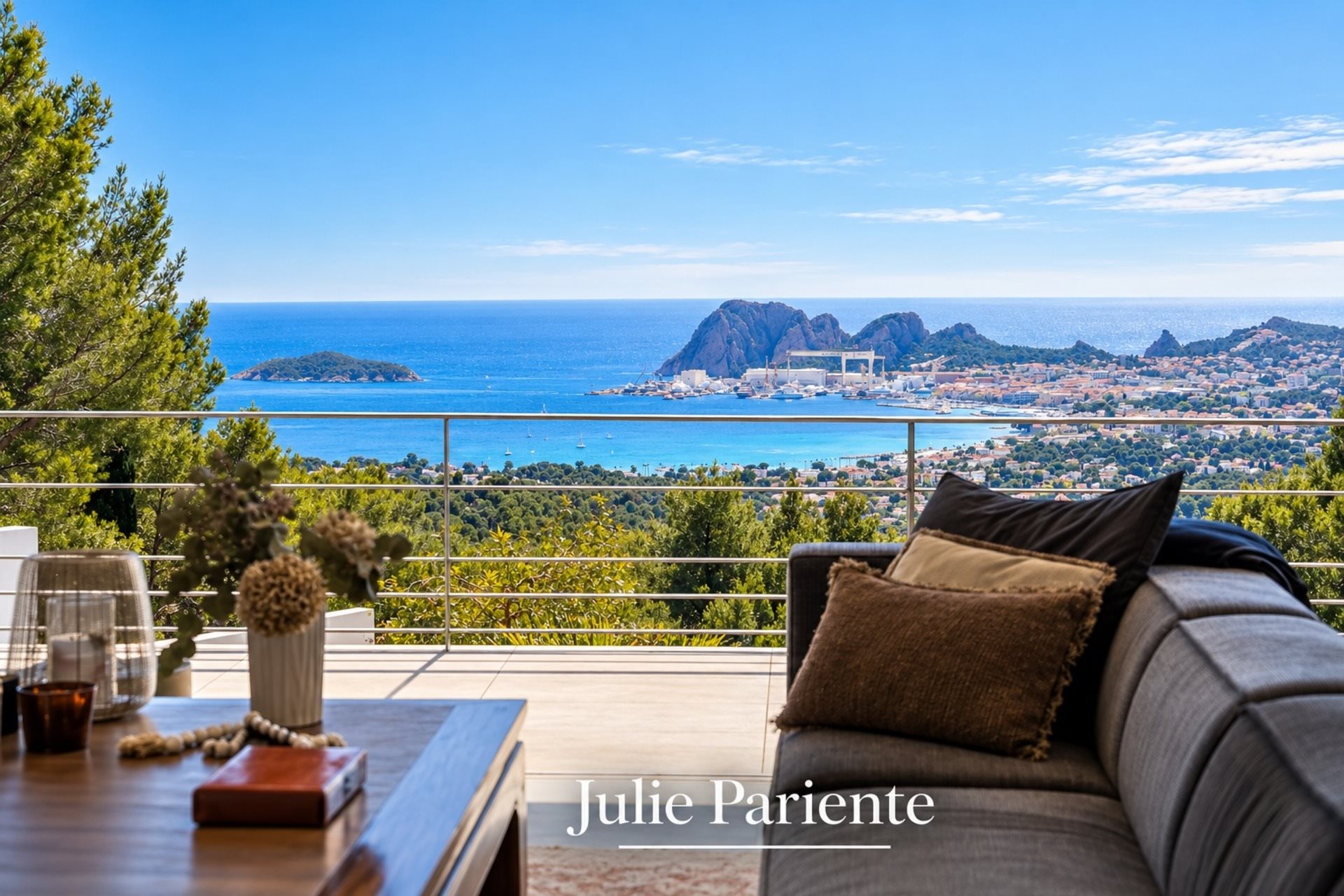Maison à vendre, 335m², Ceyreste