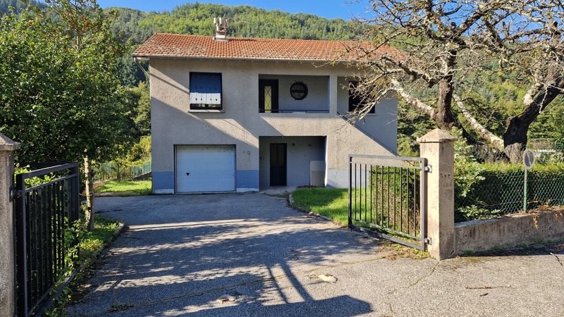 Maison à vendre, 120m², Mariac