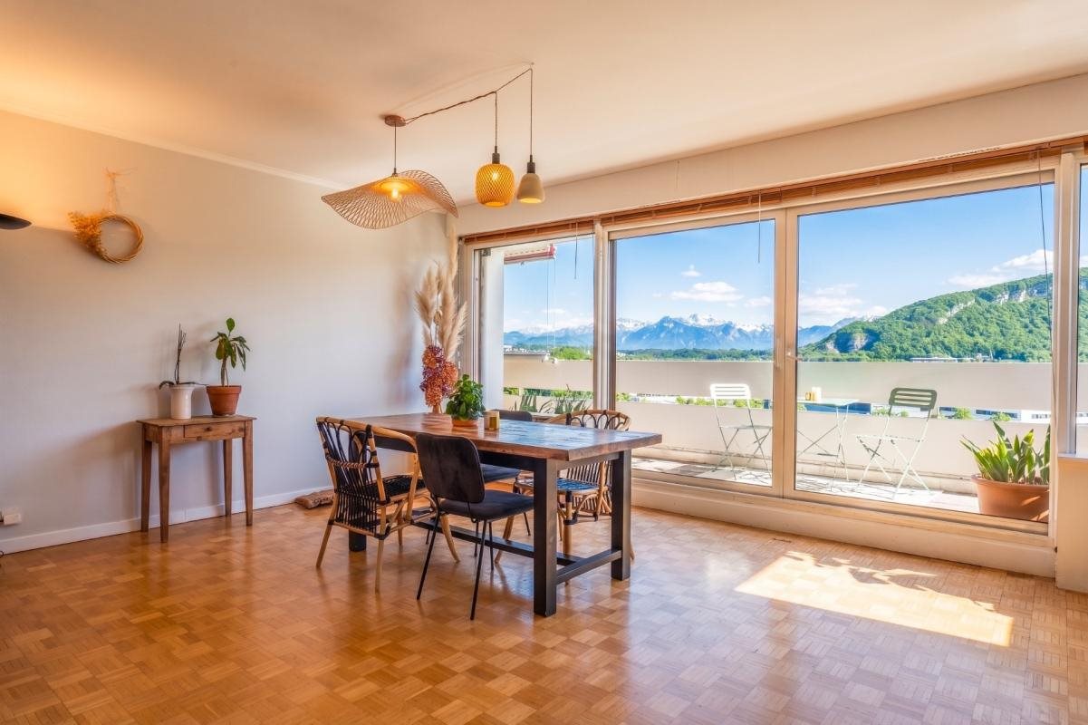 Appartement à vendre, 101m², Ambilly