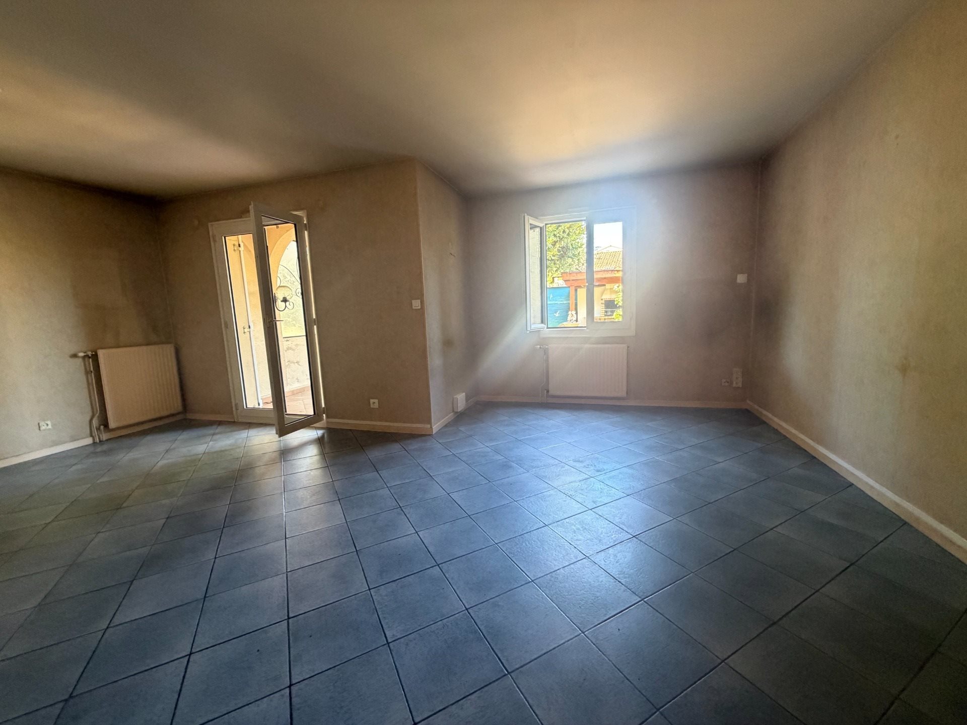 Maison à vendre, 108m², Charnay-lès-Mâcon