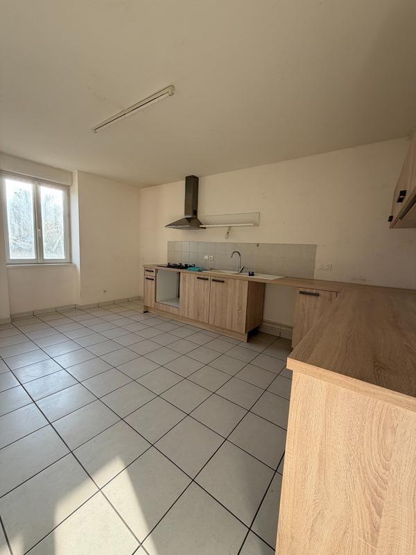 Maison à vendre, 200m², Saint-Martin-Belle-Roche