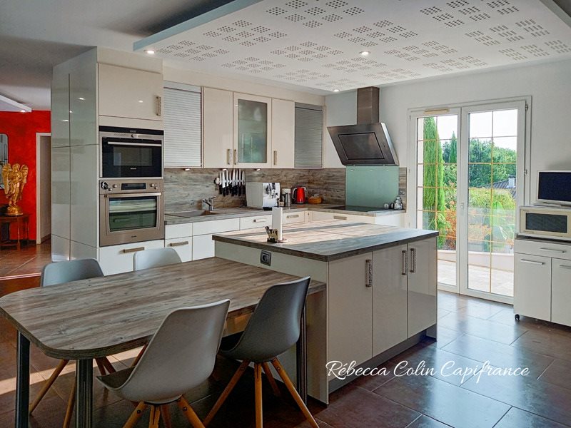 Maison à vendre, 184m², Boulazac