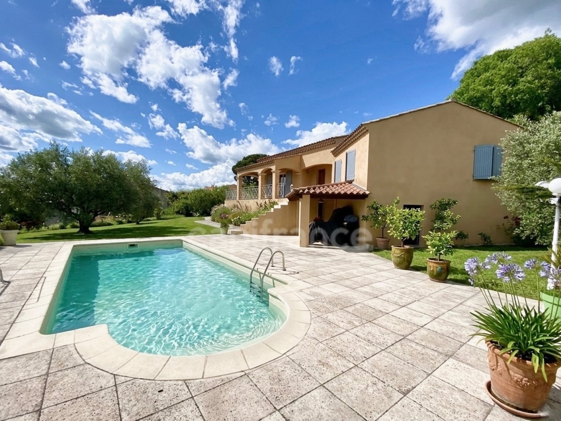 Maison à vendre, 125m², Saint-Siffret