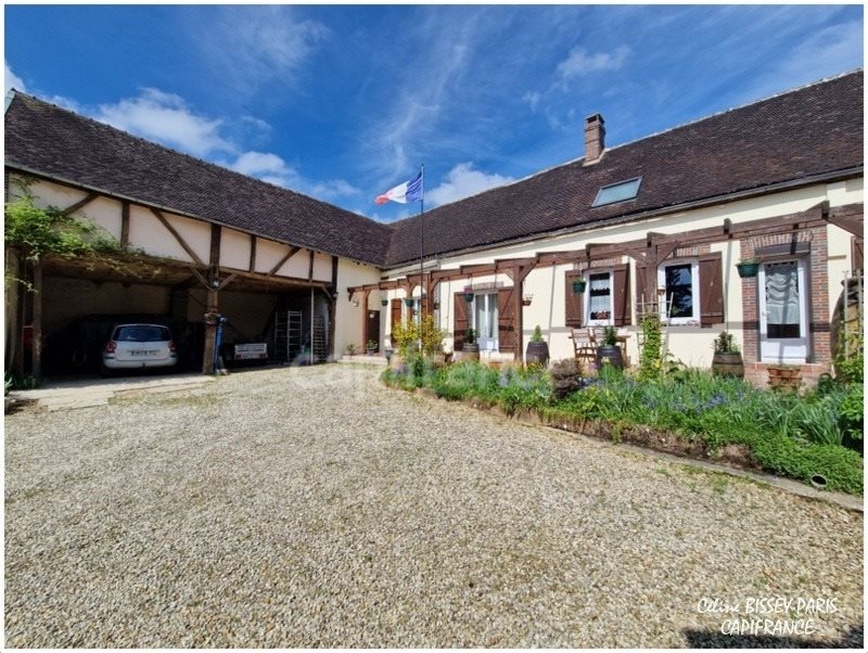 Maison à vendre, 227m², Arces-Dilo