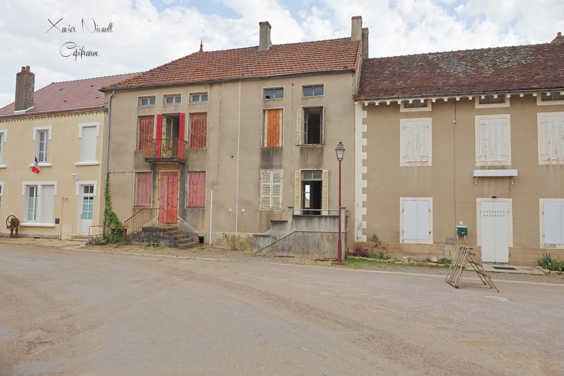 Maison à vendre, 240m², Saint-Sernin-du-Plain