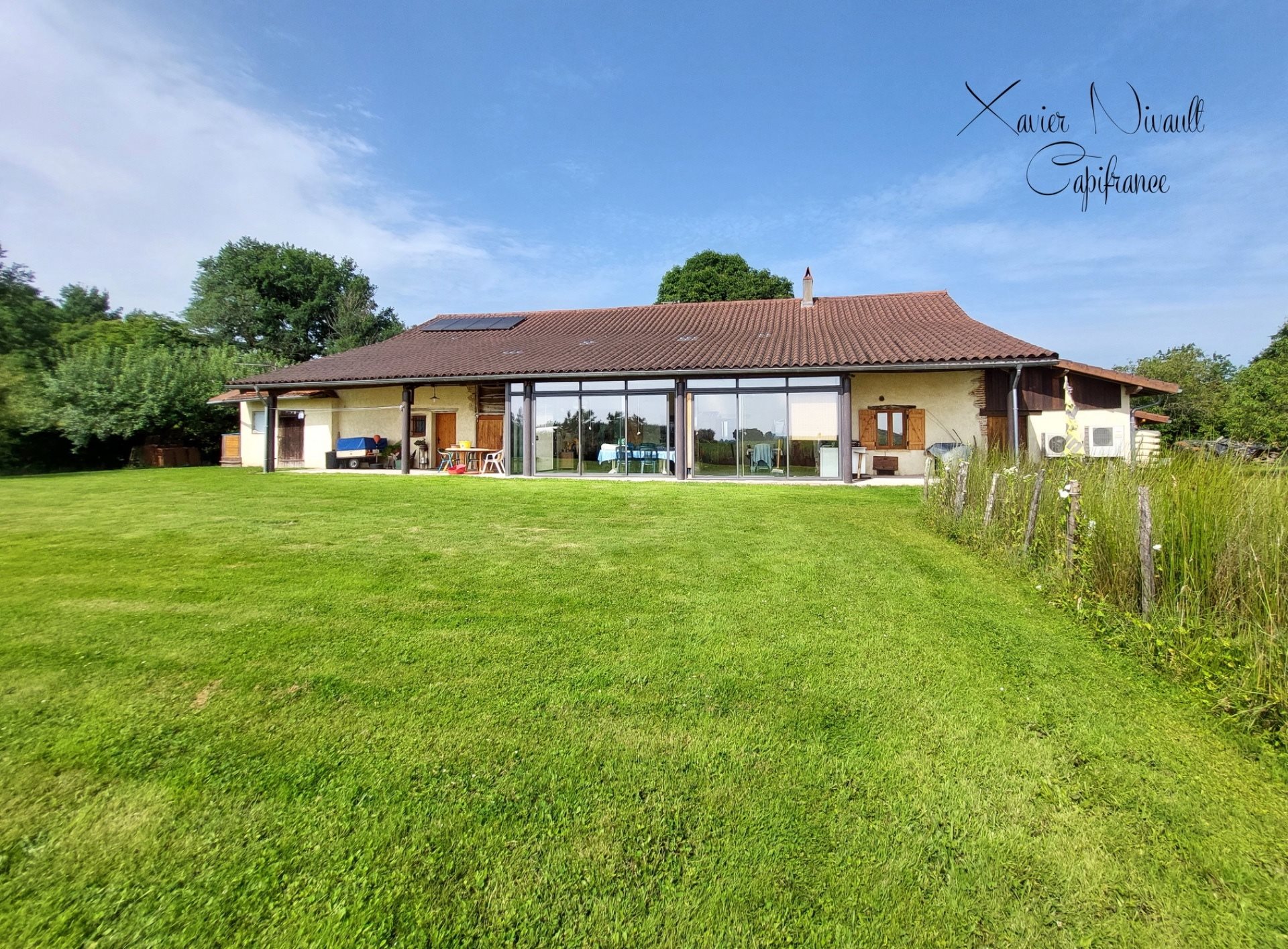 Maison à vendre, 163m², Saint-Trivier-de-Courtes