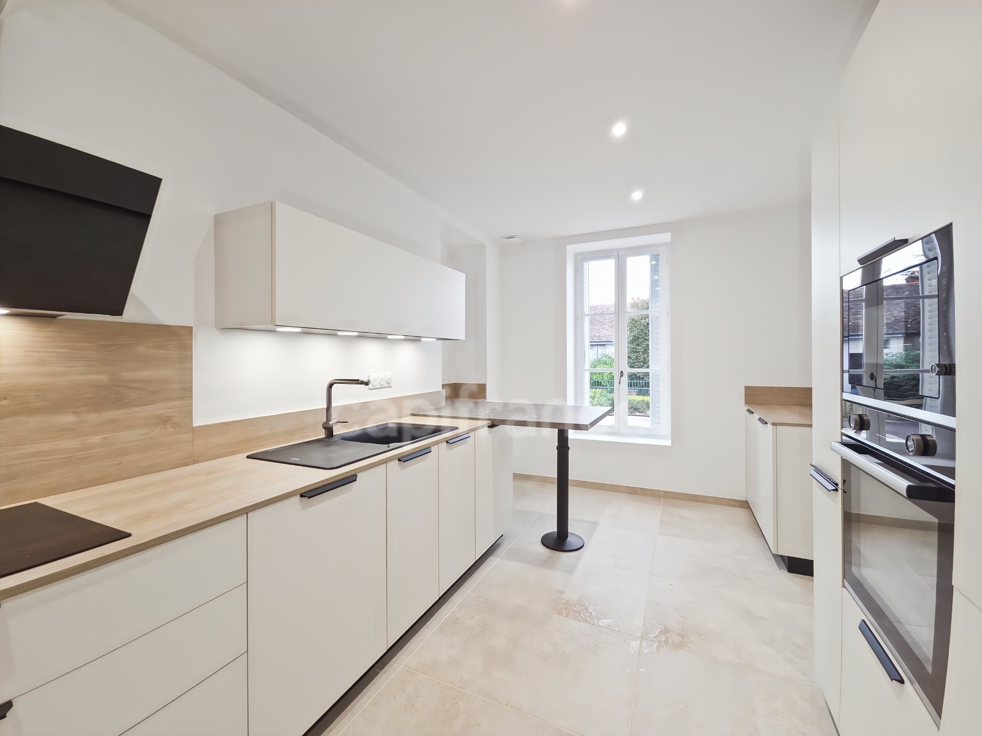 Maison à vendre, 193m², Saint-Marcel