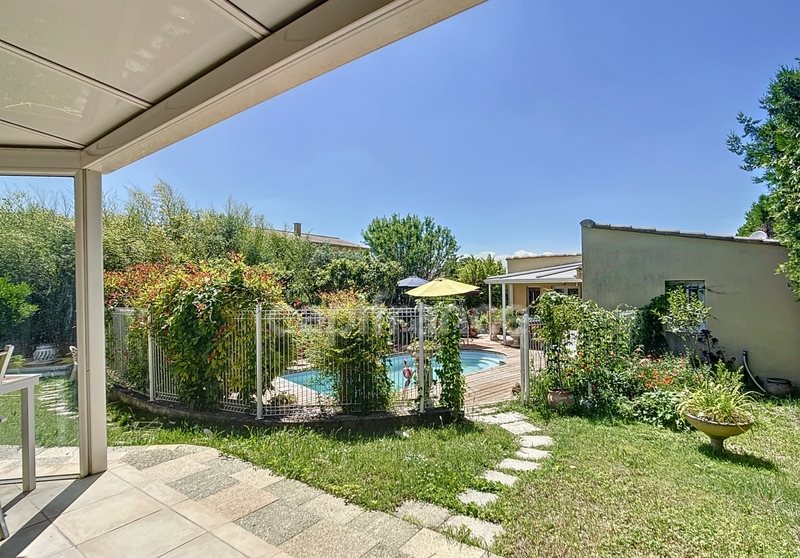 Maison à vendre, 141m², Bollène