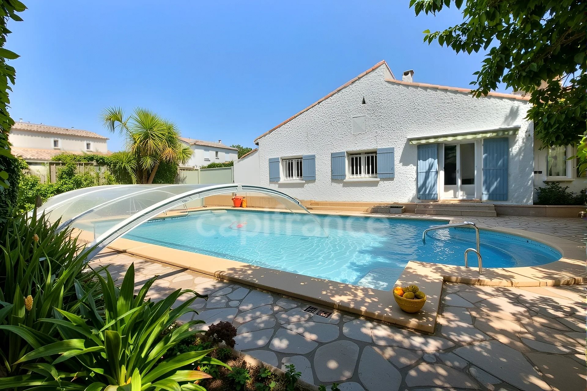 Maison à vendre, 136m², Redessan